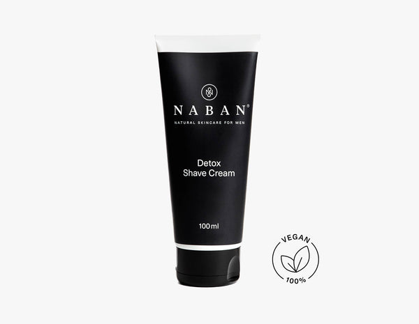 Pour un rasage de près sur peau humide | NABAN Detox Shave Cream | La gamme de soins pour hommes de Suisse | 100% naturel | vegan | Acheter maintenant ! NABAN - Soins naturels pour hommes